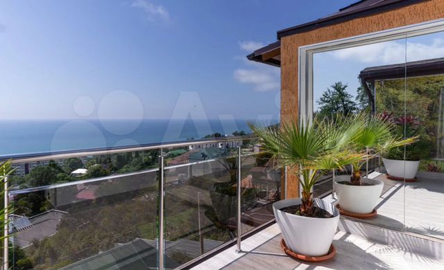 Дом 265 м² на участке 2 сот.