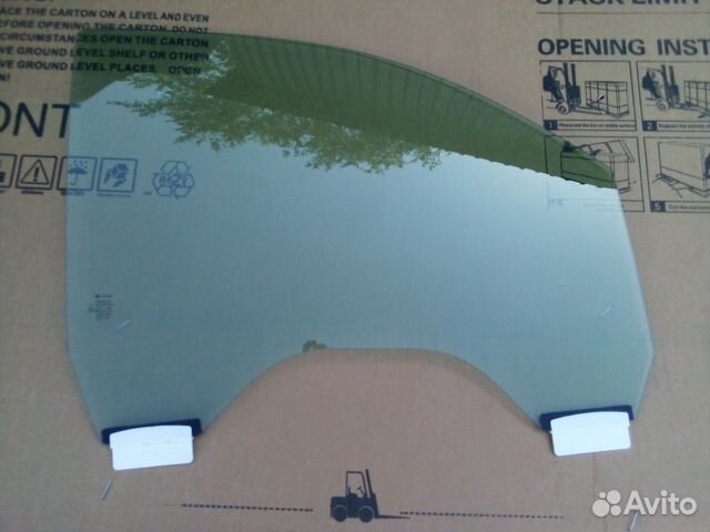 Стекло передней двери Chevrolet Tahoe 2015