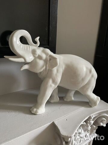 Фарфоровая статуэтка слон лфз