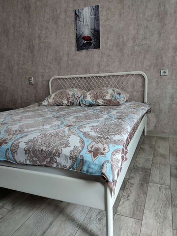 1-к. квартира, 37 м², 1/3 эт.