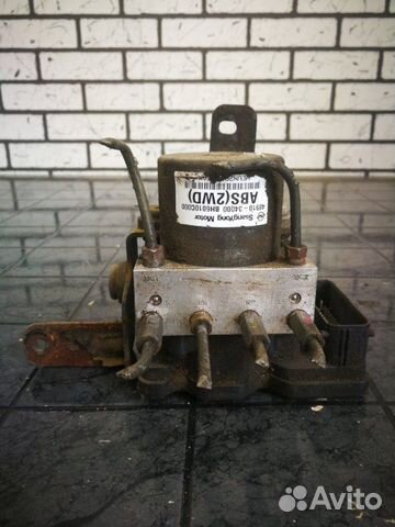 Блок абс (Насос) Ssangyong Actyon New D20DTF 2011