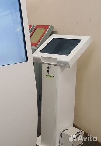 Информационный терминал