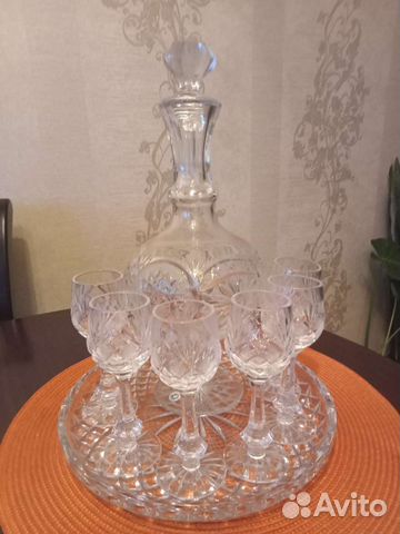 Графин с фужерами(рюмками) и подносом