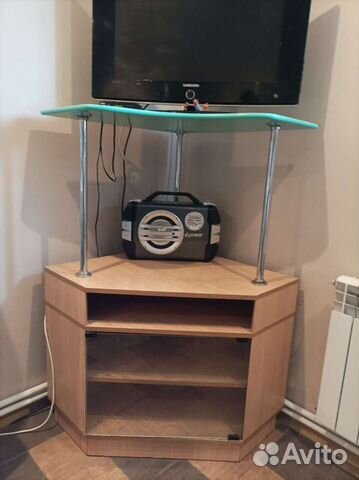 Тумба под телевизор угловая
