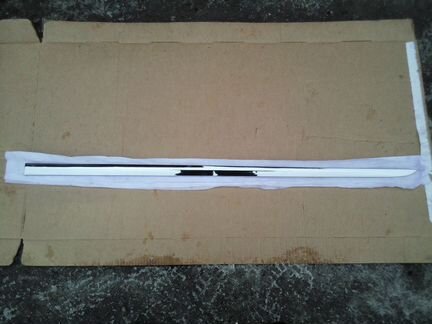 Молдинг перед правой двери Аналог Nissan Teana J32