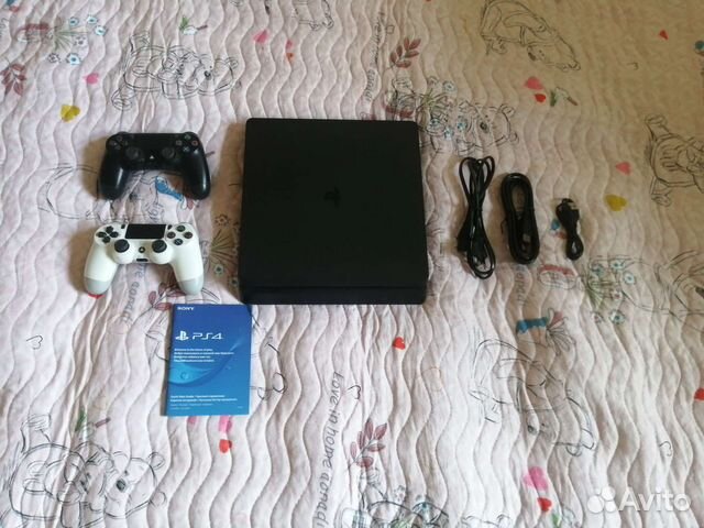 Sony PS4 slim с играми полный комплект