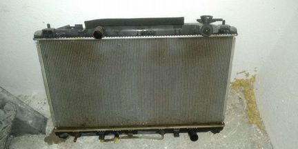 Радиатор охлаждения двс Toyota Camry 40 2006-2011