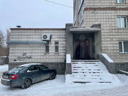 Торговое помещение, 338 м²