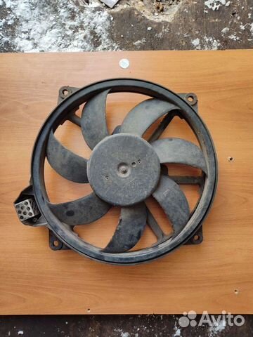 Вентилятор охлаждения Рено Меган3 Флюенц разборка