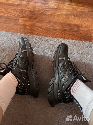 reebok shadow trail black