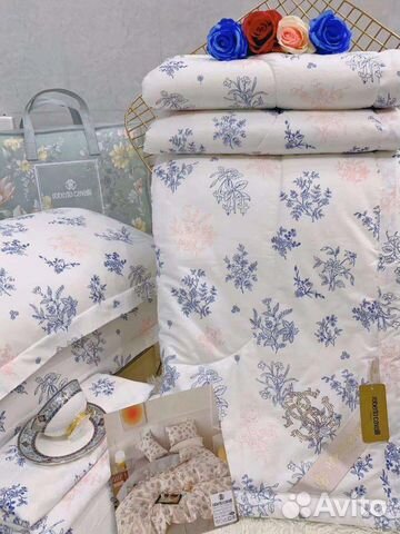 Белье постельное с одеялом евро