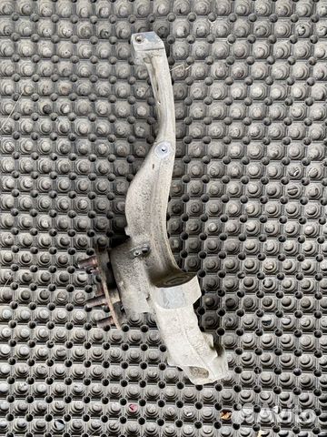 Цапфа левая правая на автомобиль land rover range