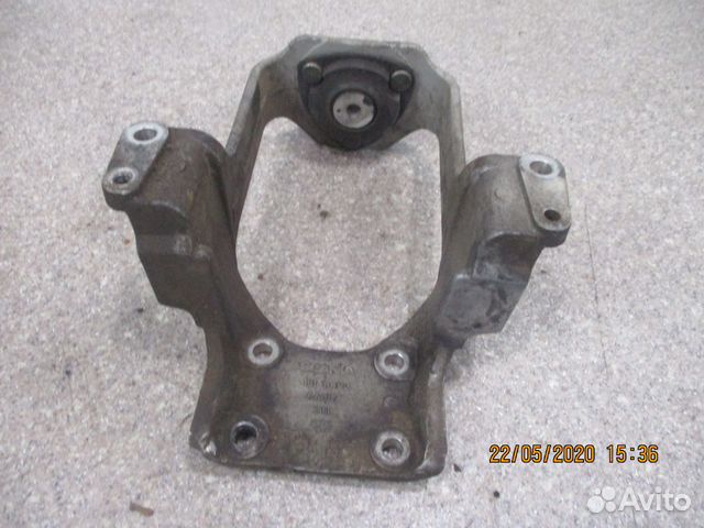 Кронштейн задней подвески кабины Scania 1518493
