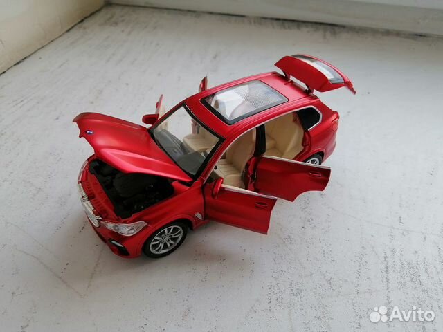 Металлическая машинка BMW X5