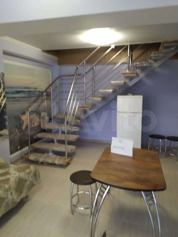 2-к. квартира, 55 м², 2/3 эт.