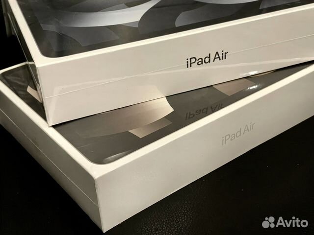 Apple iPad Air 5 (2022) 64Gb (Wi-Fi + LTE) новые