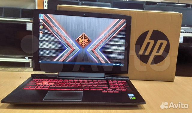HP Omen/i7 7700/8GB/GTX 1050TI/128 GB SSD+1000GB