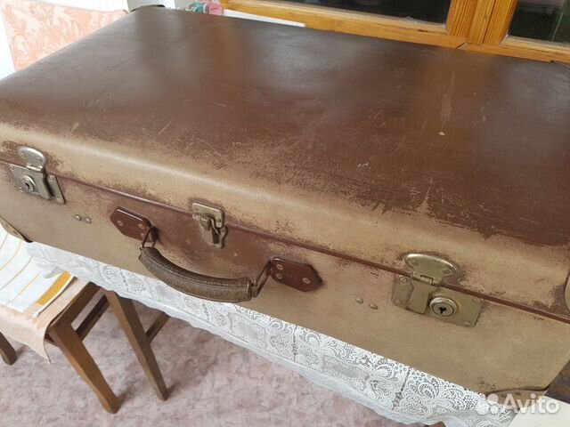 Чемодан довоенный