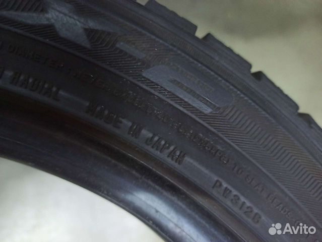 Dunlop DSX-2 215/45 R17 87Q