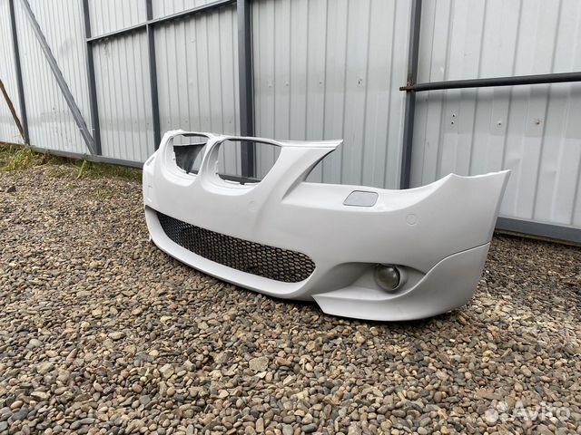 Передний бампер m-tech/м тех bmw e60