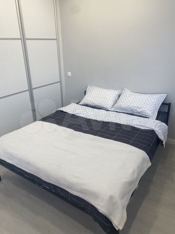 Квартира-студия, 37 м², 18/19 эт.