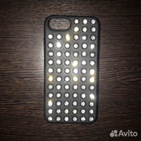 Чехол на iPhone