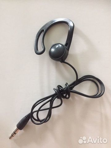 Наушник с креплением за ухо 3,5 мм