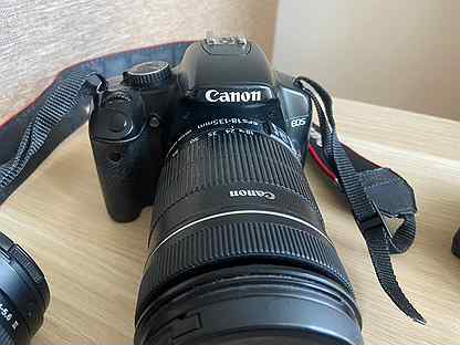 Canon 450D kit + объектив 18-135мм + зарядка