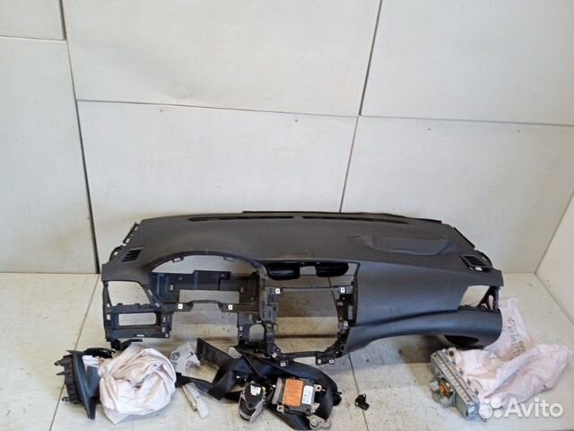 Торпедо Nissan Sentra B17 1.6 2015