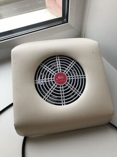 Вытяжка(маникюрный пылесос)