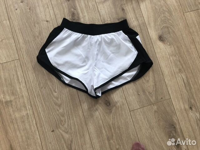 Шорты спортивные женские