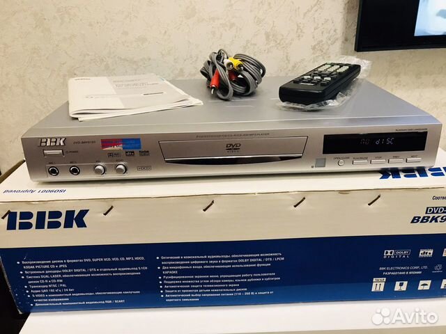 DVD-плеер BBK с дисками