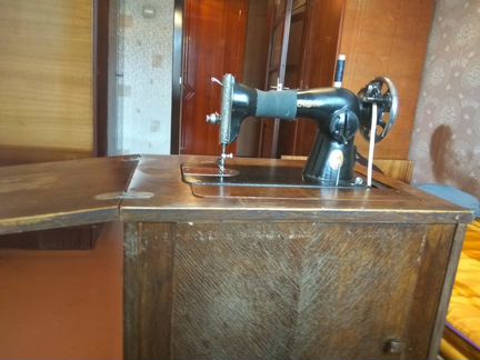 Швейная машина Подольск