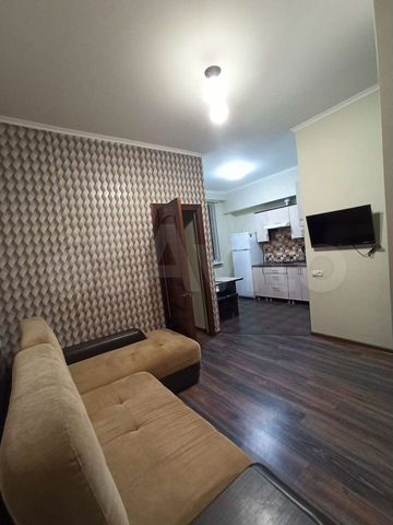 2-к. квартира, 40 м², 4/6 эт.