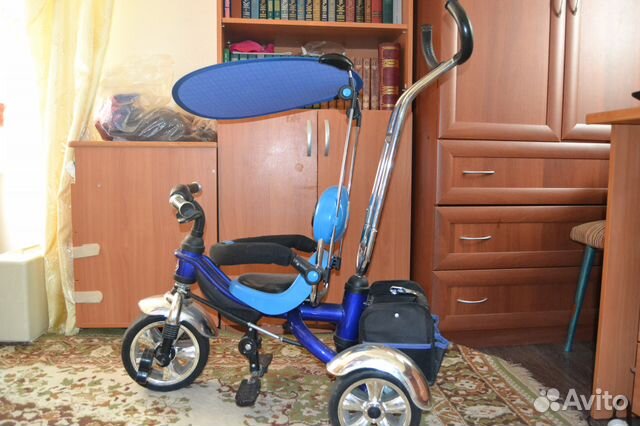 Велосипед трехколесный с крышей