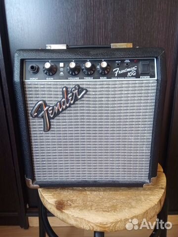 Гитарный комбоусилитель Fender Fender Frontman 10g