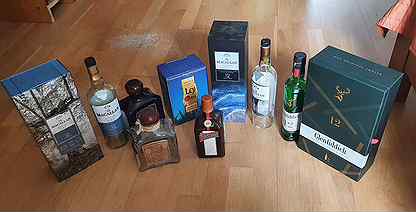 Подарочные бутылки и коробки от дорогого алкоголя