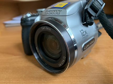 Компактный фотоаппарат Sony Cyber-shot DSC-H5