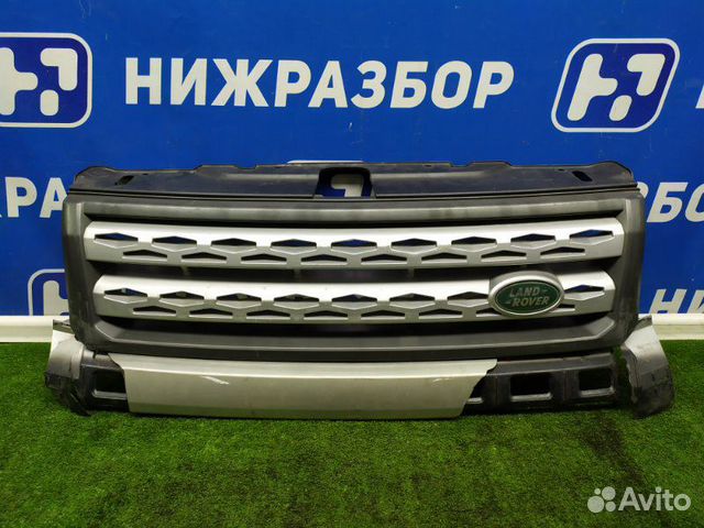 Решетка радиатора передняя Land Rover Freelander 2