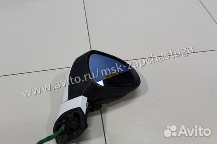 Зеркало правое Peugeot 308