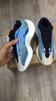 Adidas Yeezy Boost 700 V3 Arzareth