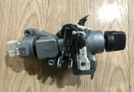 Замок зажигания Мазда CX-7