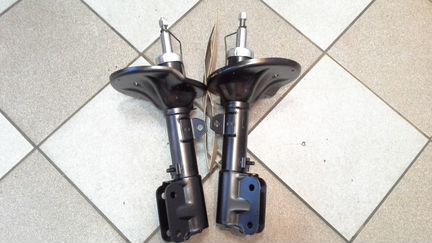 Mitsubishi Grandis амортизаторы