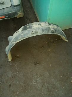 Подкрылок перед Land Rover Range Rover Discovery
