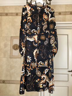 Платье, юбка J. Cavalli, Etro, bcbgmaxazria