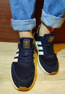 Новые женские кроссовки Adidas Iniki Runner