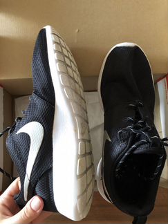 Женские кроссовки Nike