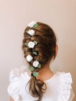 Цветочная гирлянда для волос