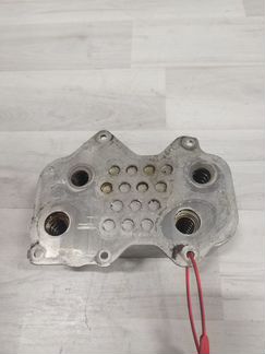 Теплообменник масляного фильтра на Audi A8 D3/4E