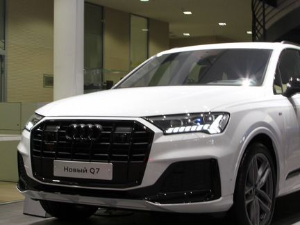 Audi Q7 3.0 AT, 2020